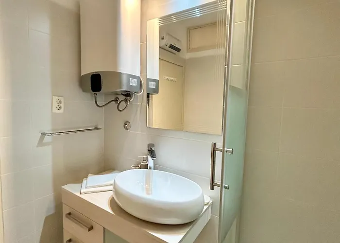 Ravkin Appartamento Zara